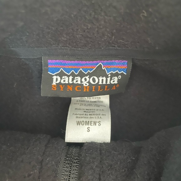 Patagonia Synchilla Black Full Zip Fleece Vest size small Women’s - Picture 2 of 7